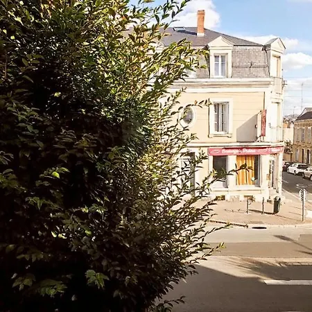 La Douce Angevine - La Perruche - Proche Centre *